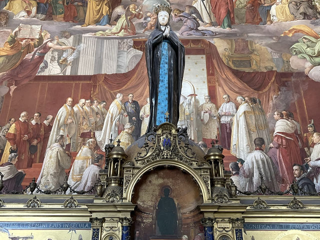Sistine Chapel: A Heavenly Masterpiece in the Heart of the Vatican