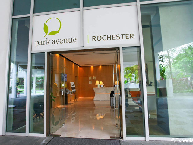 “The Park Avenue Rochester: West Side Serenity for Work and Stay”