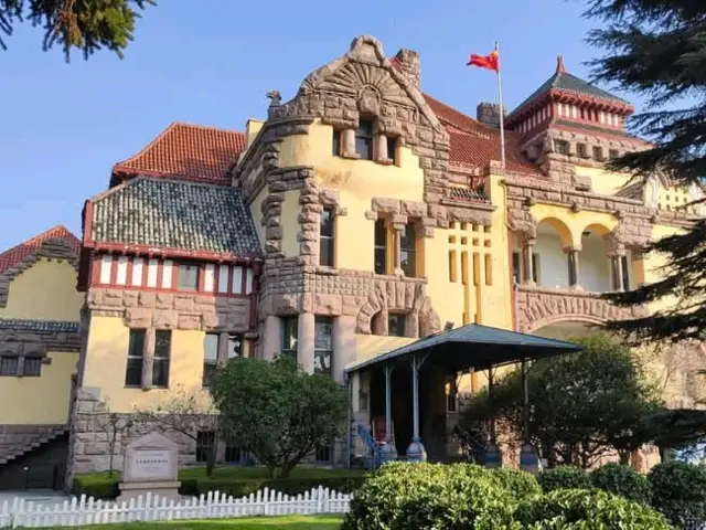 華麗的德國總督樓舊址博物館
