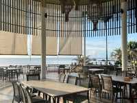 รีวิว Bansaithong Beach Resort