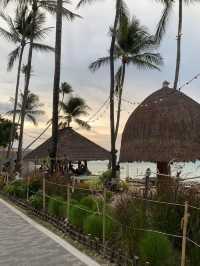 💕Amazing Place for Cocktails and A Fire Show💕