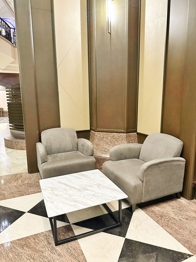 Elegance in Bloom – Sheraton Imperial’s Floral Welcome
