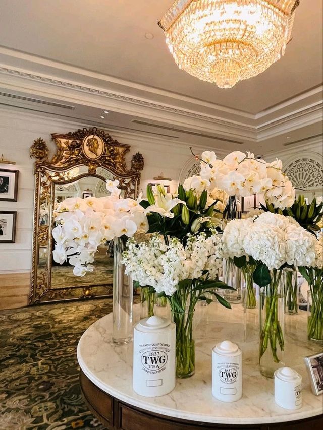 ☁️ A Taste of Grace: The Authors’ Lounge Bangkok Experience ✨🍵