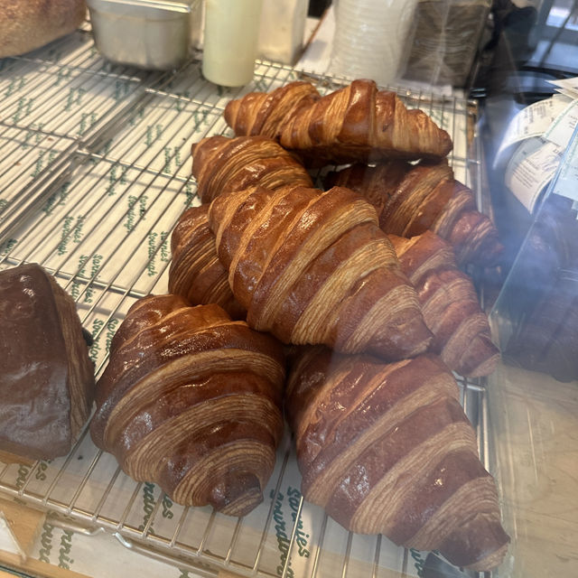Woke up craving pastry this morning! 😋🥐🍪