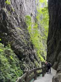 Nature’s Masterpiece in Stone: Exploring 天生三桥 in Wulong