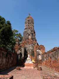 วัดเชิงท่า อยุธยา – ความสงบริมแม่น้ำกับงานศิลป์