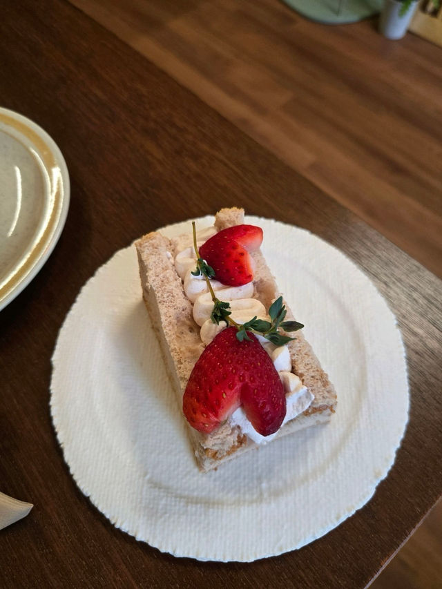 ⭐️💕힐링 은평구 카페 언타이틀