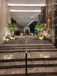 "Sheraton Kuching:Urban Elegance by the Waterfront"