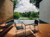 ไปพักผ่อน Pool Villa ริมแม่น้ำแควน้อยกันไหม?
