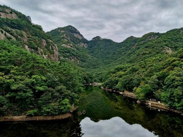 Cliffside Wandering at Chaeseokgang