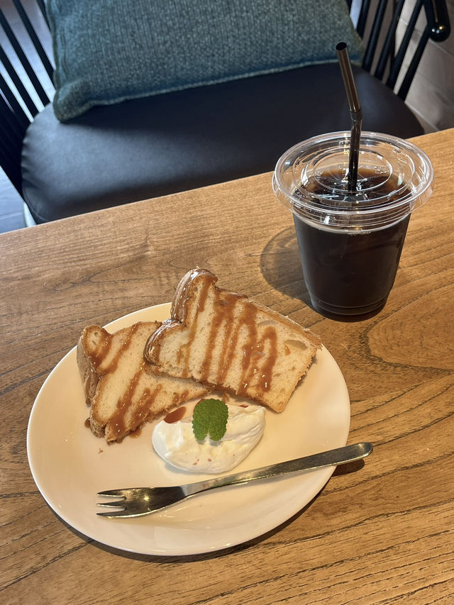 바다와 제일 맞닿은 카페☕️