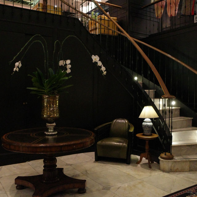 Akara Bangkok: Quiet Luxury on a budget