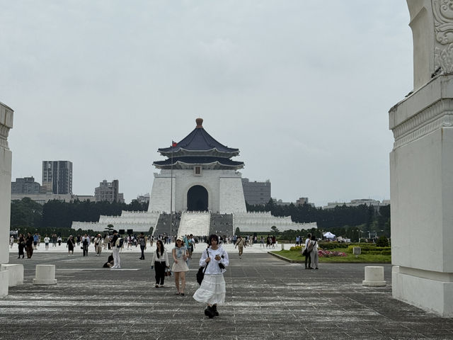 Taipei On A Budget, Explore This Incredible City Without Breaking The Bank! 💴 