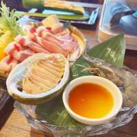 【沖繩肉処 名護や】🍲 日式木屋涮涮鍋！黑毛和牛入口即化，店員服務超貼心✨  