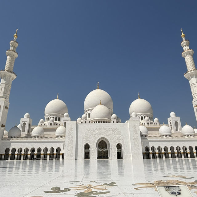 【アブダビ🇦🇪】世界最大級のモスク