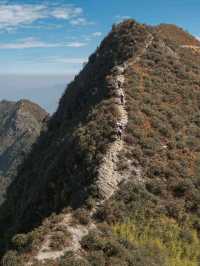 thrilling adventure for nature enthusiasts and cloud hunters to Ta Xua peak