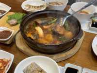제주 음식 한상 가득! 찐 맛집, 덤장 중문점