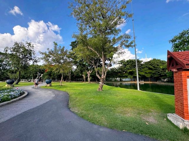 🌳 : อุทยานเฉลิมกาญจนาภิเษก นนทบุรี