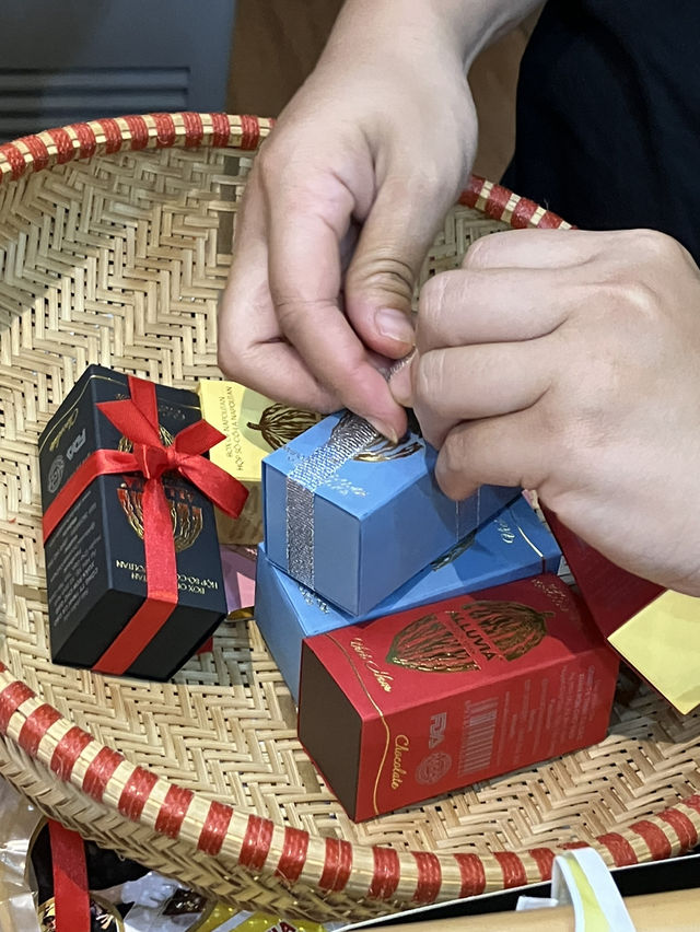 ハノイ土産にチョコレート