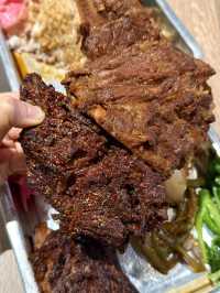 This Dongbei Braised Meat Stall at NEX Serves 400g Pork Sets from $6.90