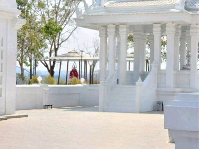 วัดพรประภานิมิตร ชลยุรี