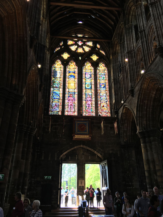 Discovering the Historic Charms of Glasgow 🏛️🍃