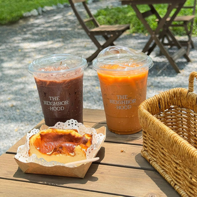 The Neighborhood Cafe 