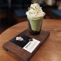  GRAPH Café – Old Town Phuket 