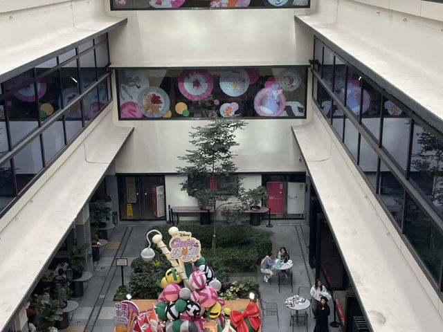 My Hong Kong City Walk: Good Vibes and Cantonese Awakening! 🇭🇰🚶‍♀️