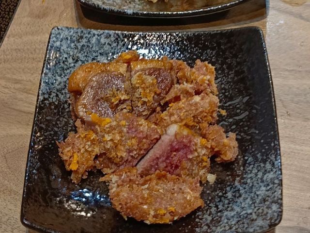 孫太太。私料。慢火鍋-桃園總店 ，帝王蟹吃到飽