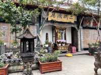Finding Stillness in the Heart of Chengdu – A Day at Daci Temple