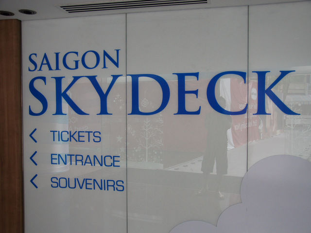 🌇 Golden Hour at Saigon Skydeck – A Sunset to Remember