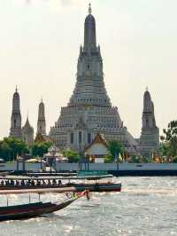 Chasing Sunrises at Wat Arun – Bangkok’s Temple of Dawn