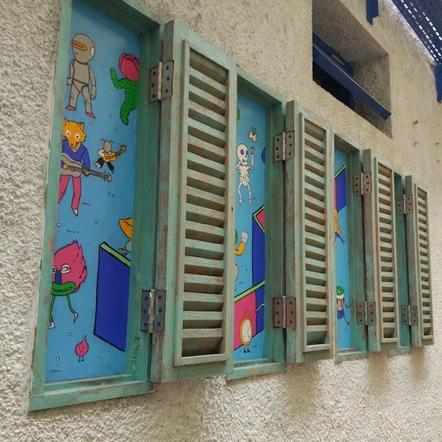 good place for chit chat