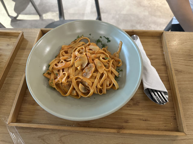 Looks Like Meat, But Isn’t: M’Laboori’s Meatless Magic Delivers Big Flavors