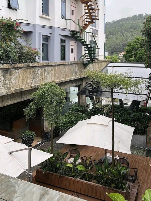 Lách Tách Cafe