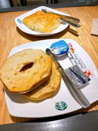 I Got a Free Bag Charm at Starbucks!