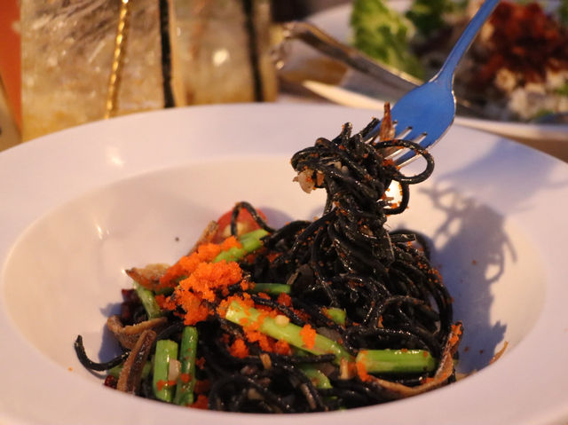 The Bluesky Restaurant 