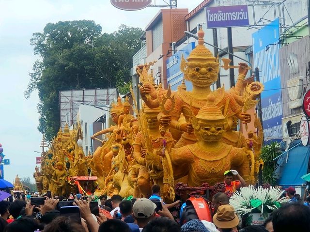 แห่เทียนอุบลราชธานี 2568 จ.อุบลราชธานี