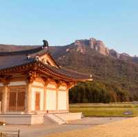 🏯✨ *Lee Han-young Traditional Cultural Center: A Time Capsule of Korean Heritage in Jeollanam-do* 🌿