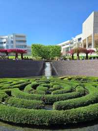 🌿 The Getty Center Garden – A Living Sculpture 🌿