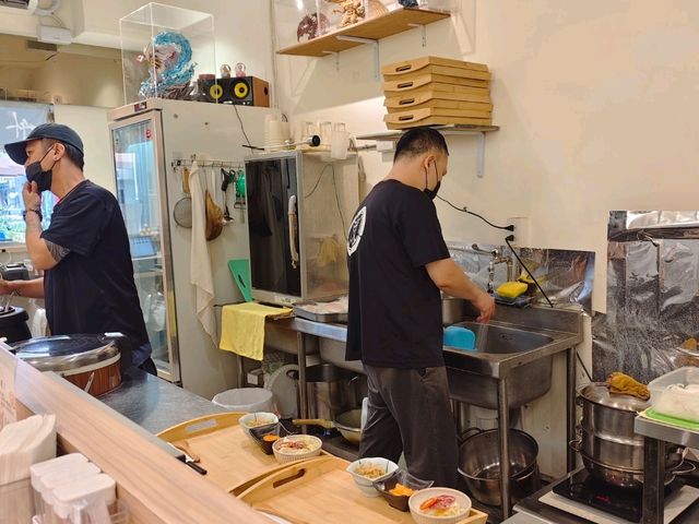 三多商圈日料餐廳 三多商圈日料餐廳