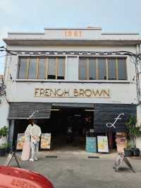 Melaka’s Food Heaven – 6 Stops You MUST Eat At! 🍴🔥