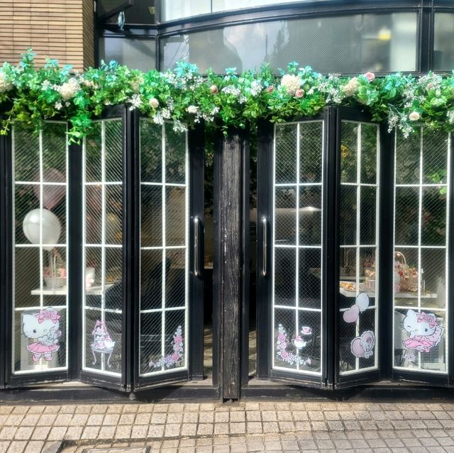 GingerGarden AOYAMA(진저가든 아오야마) ハローキティ コラボアフタヌーンティー