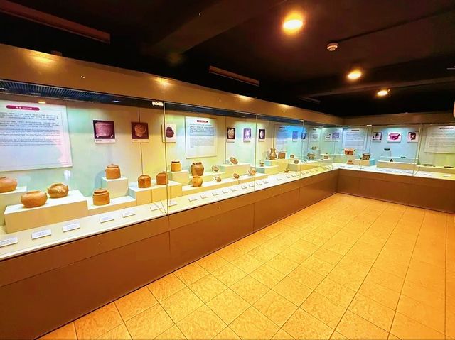 Ancient Heritage at the Lei Cheng Uk Han Tomb Museum