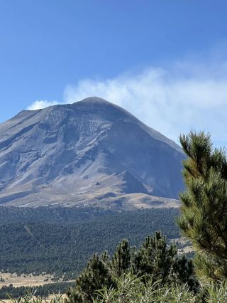 Puebla Volcanoes – Majestic Giants of Central Mexico