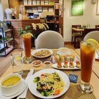 Sincere, Culinary Oasis for Plant-Based Delights