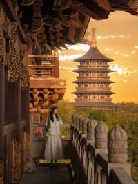 Jiuzhou Pond — Sunset & Night Reflections