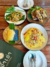 ไปเขาใหญ่ กินอาหารเที่ยงที่ไหนดี ✨