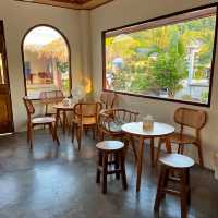 The Ruby Sea Cafe – คาเฟ่ลับริมทะเลบรรยากาศชิลเว่อ